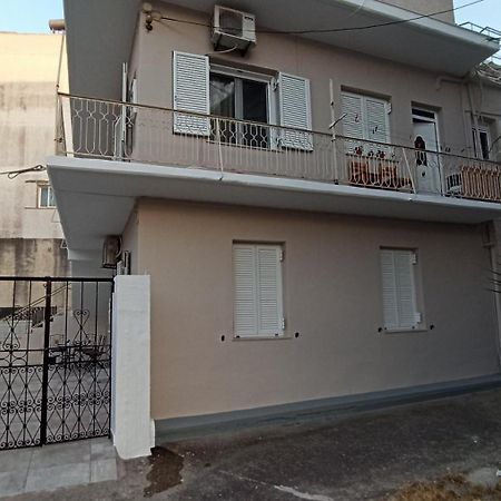 Agathi'S House Apartment Preveza Bagian luar foto