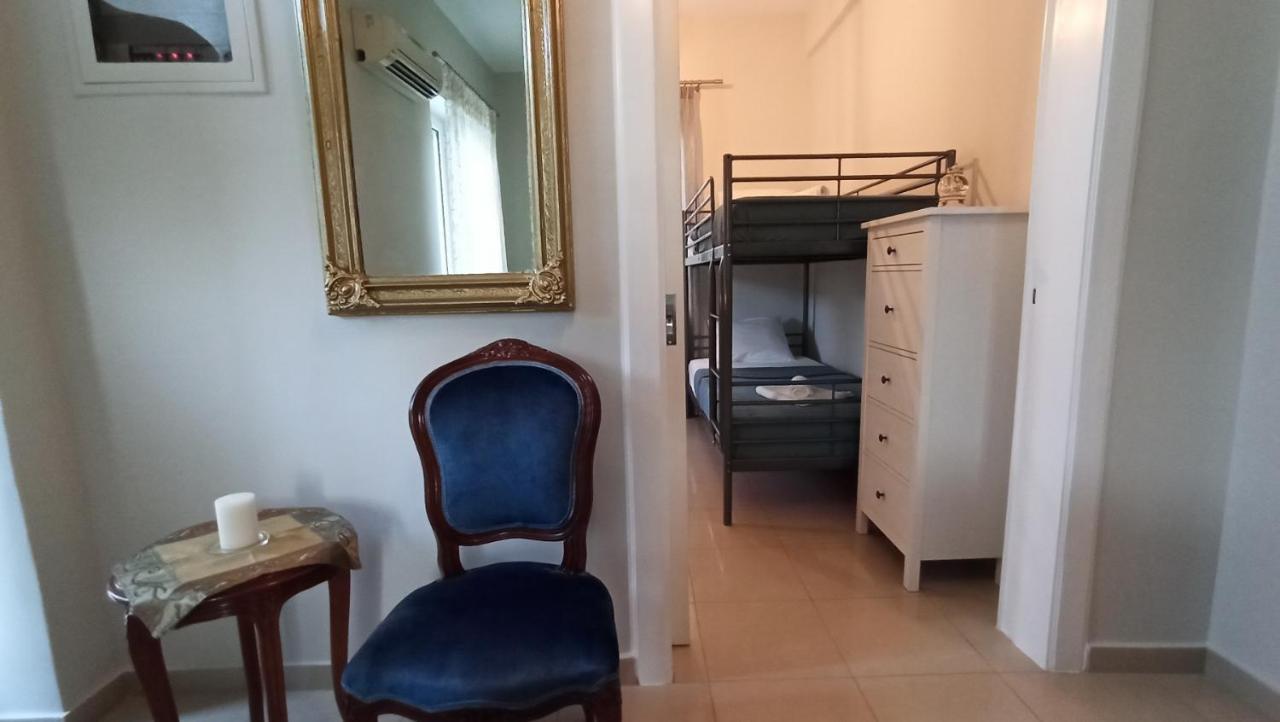 Agathi'S House Apartment Preveza Bagian luar foto